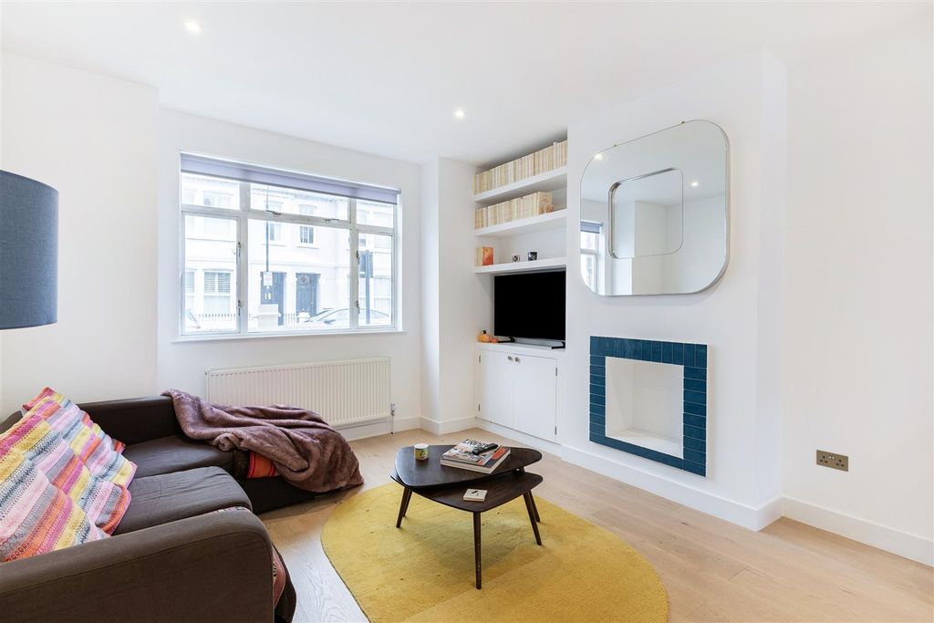 Property photo 2 of 15