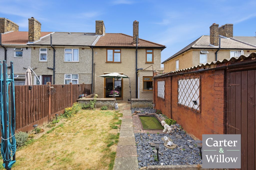 Property photo 2 of 18