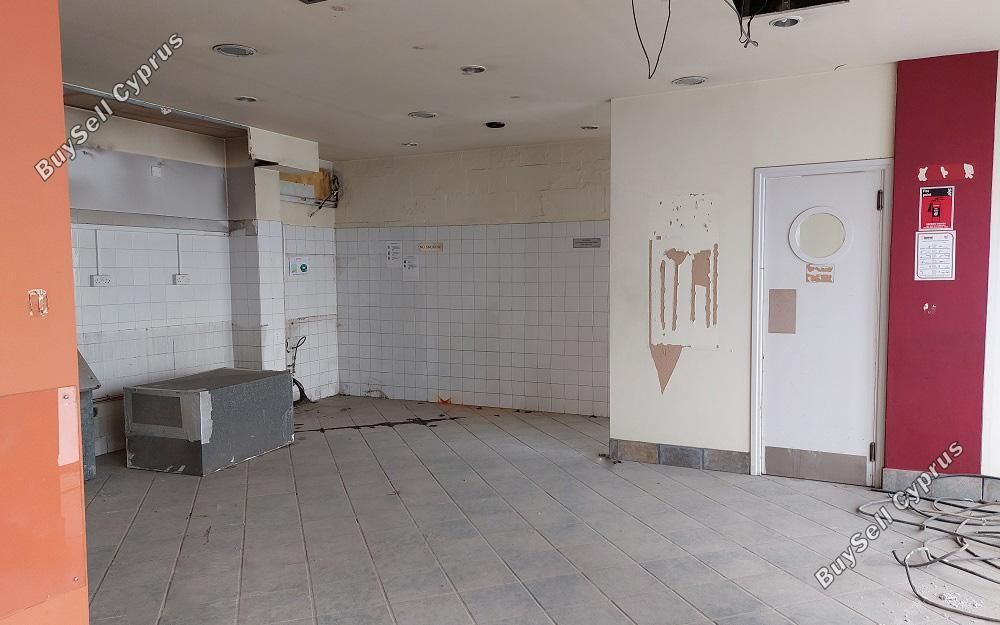 Property photo 3 of 6