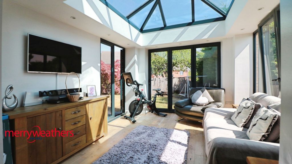 Property photo 2 of 22 Orangery