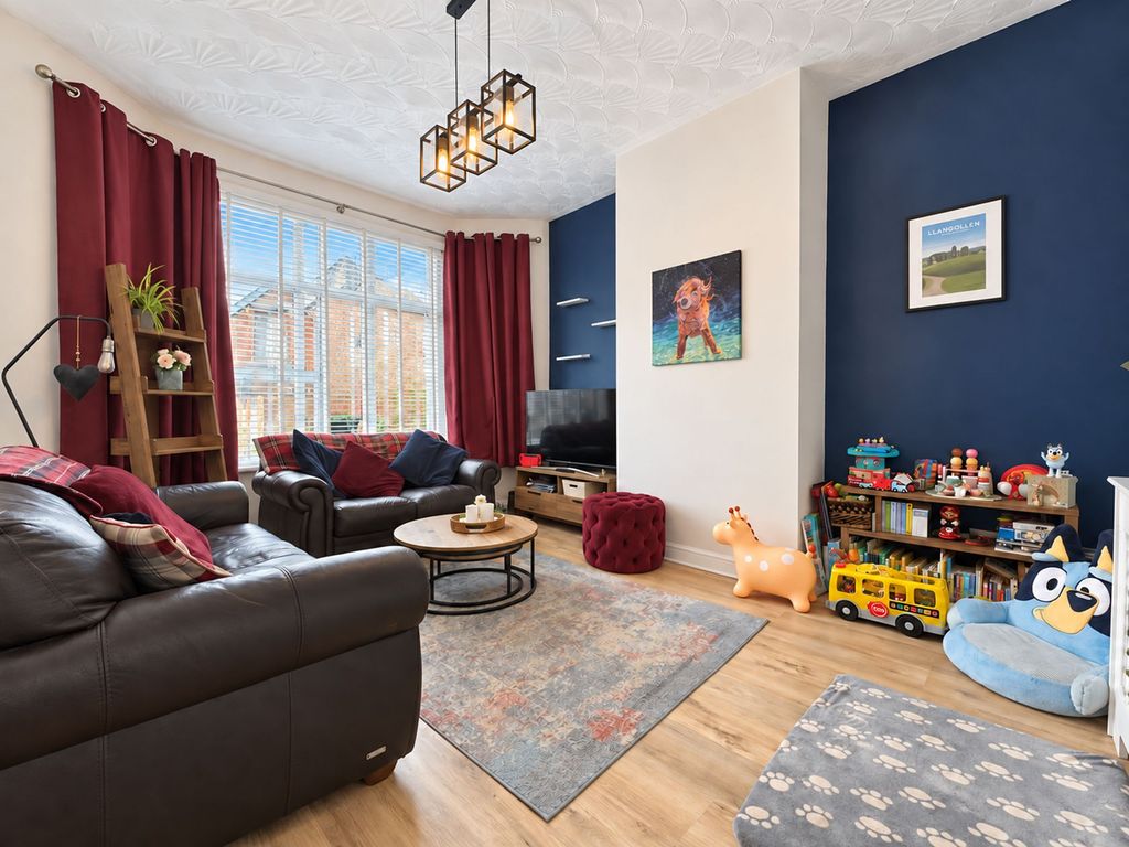 Property photo 3 of 14