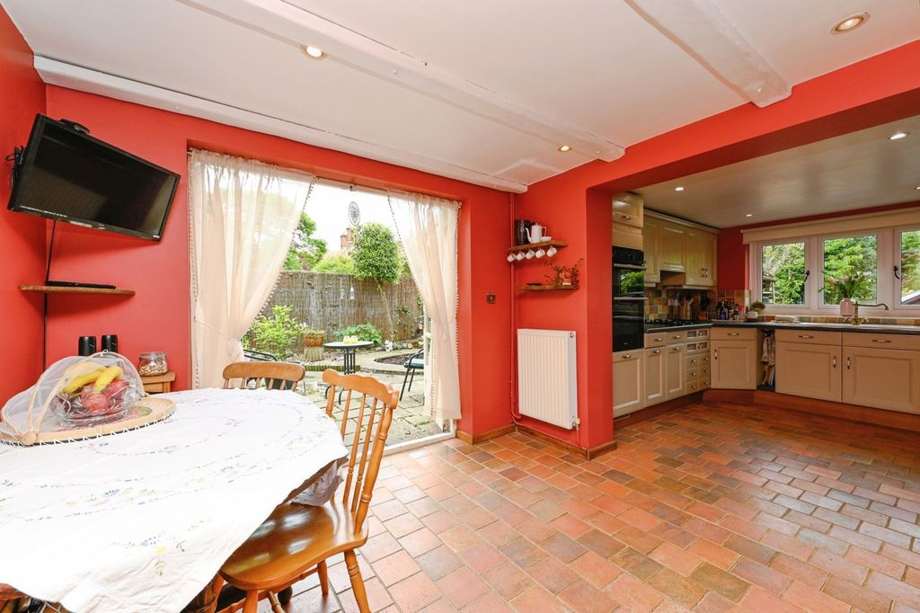 Property photo 2 of 22 Photo