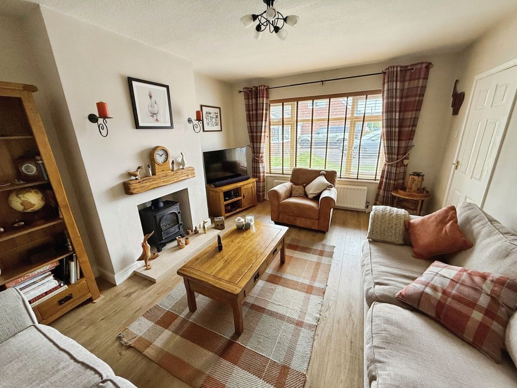 Property photo 2 of 18 Gallery