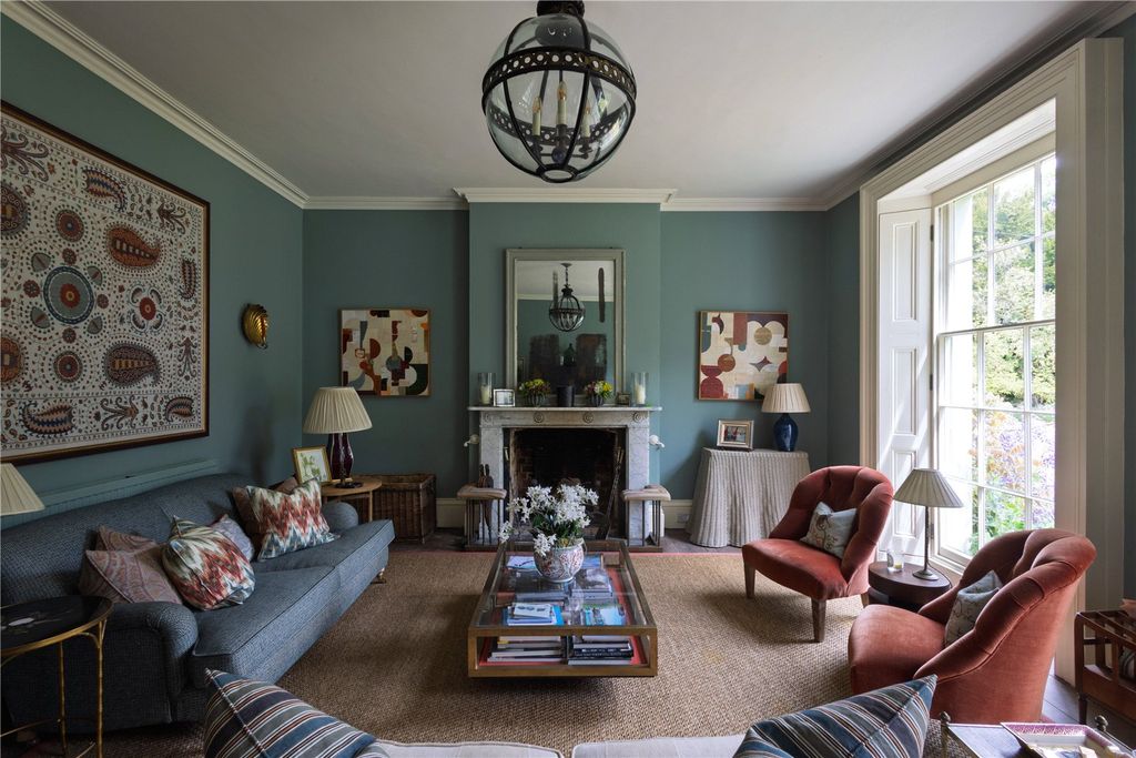 Property photo 3 of 23 Drawing Room