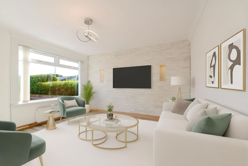 Property photo 2 of 50 Staged Lounge