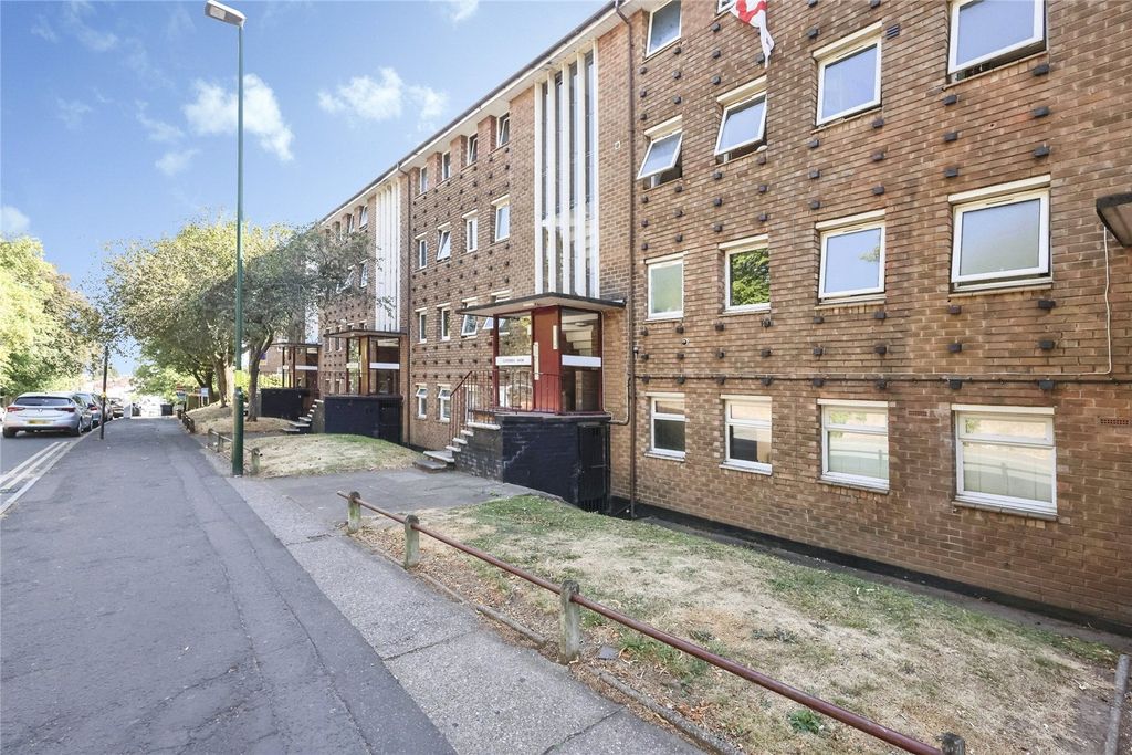 Property photo 1 of 13 Picture No. 03