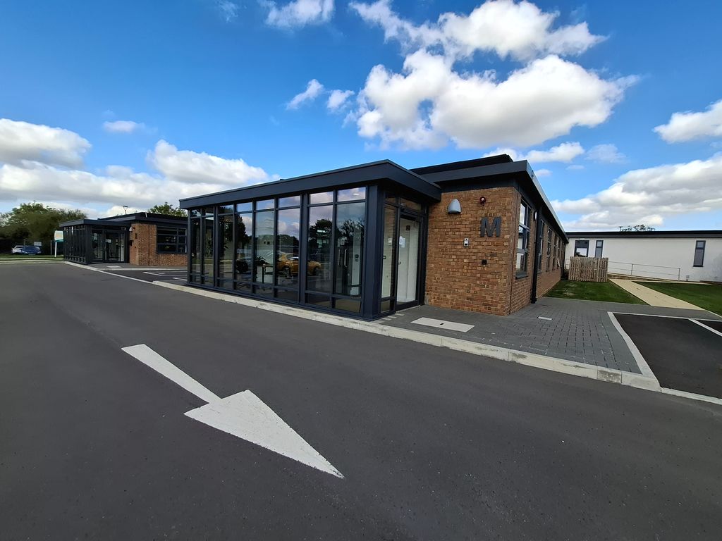 Property photo 2 of 11