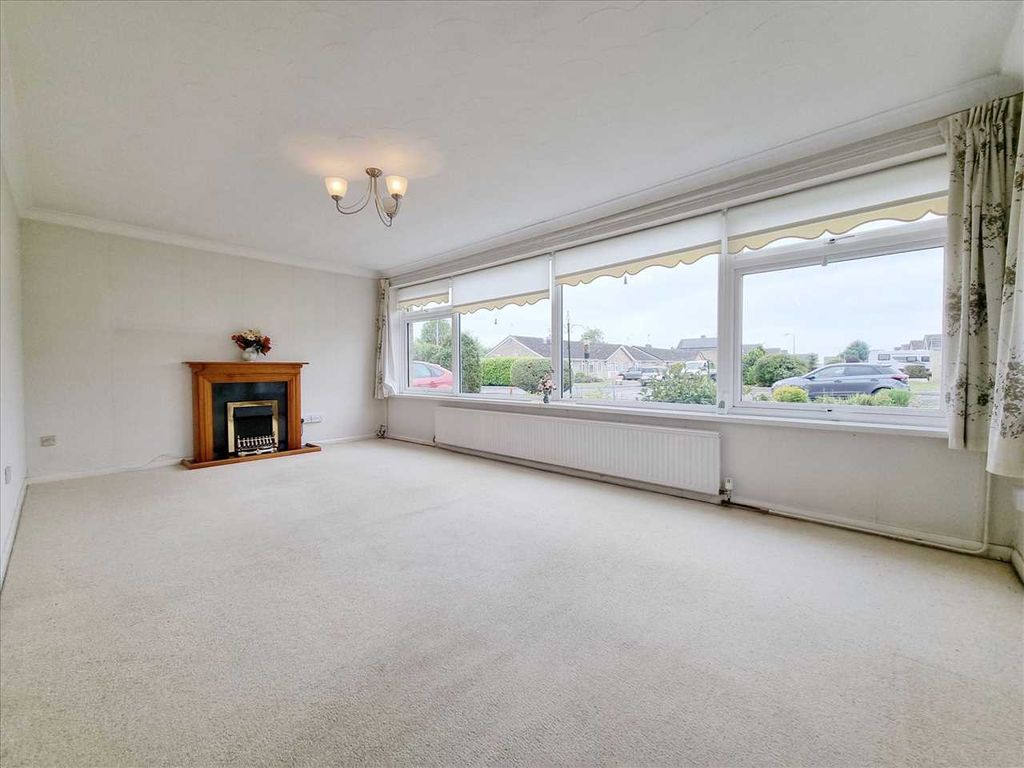 Property photo 2 of 10 Lounge Diner: