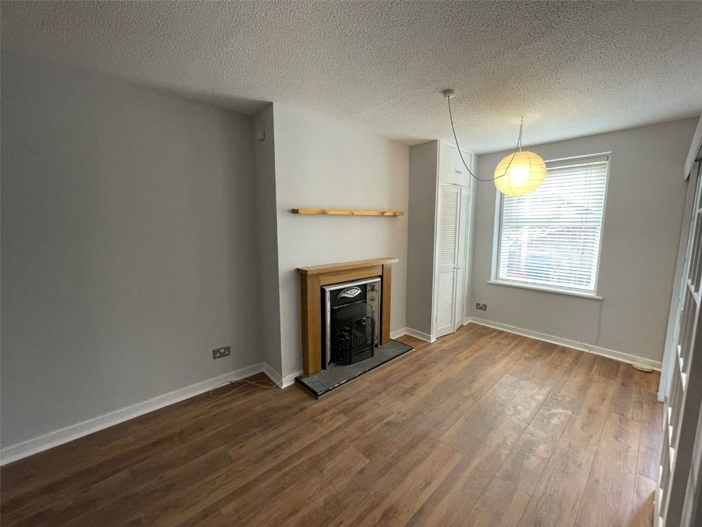 Property photo 2 of 9 Photo 2