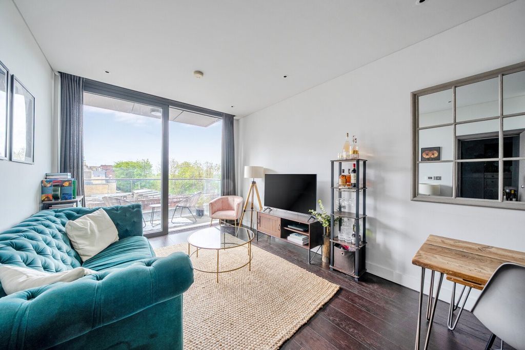 Property photo 1 of 11 Picture No. 20