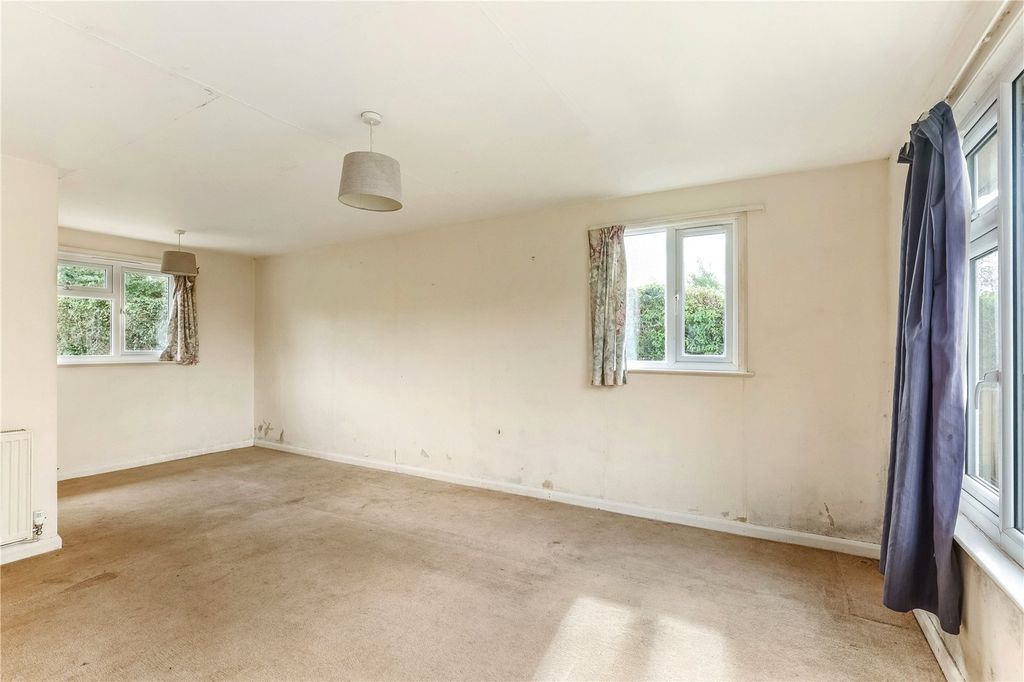 Property photo 3 of 20 Picture No. 02
