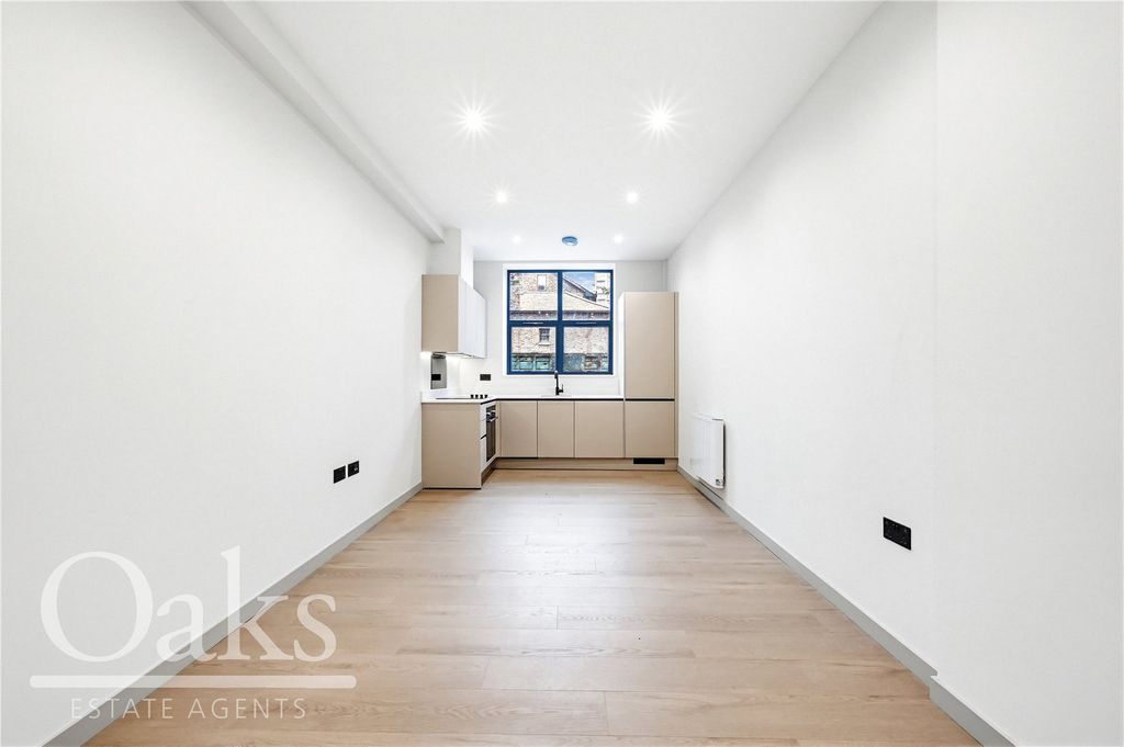 Property photo 1 of 8 Picture No. 06