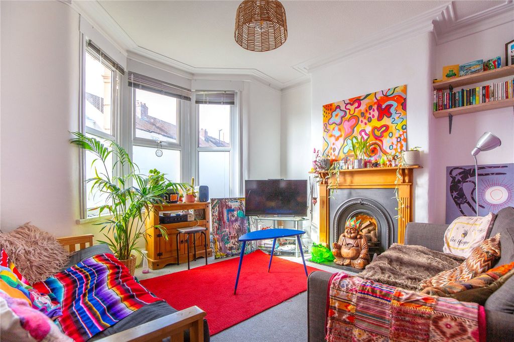 Property photo 3 of 13 Picture No. 22