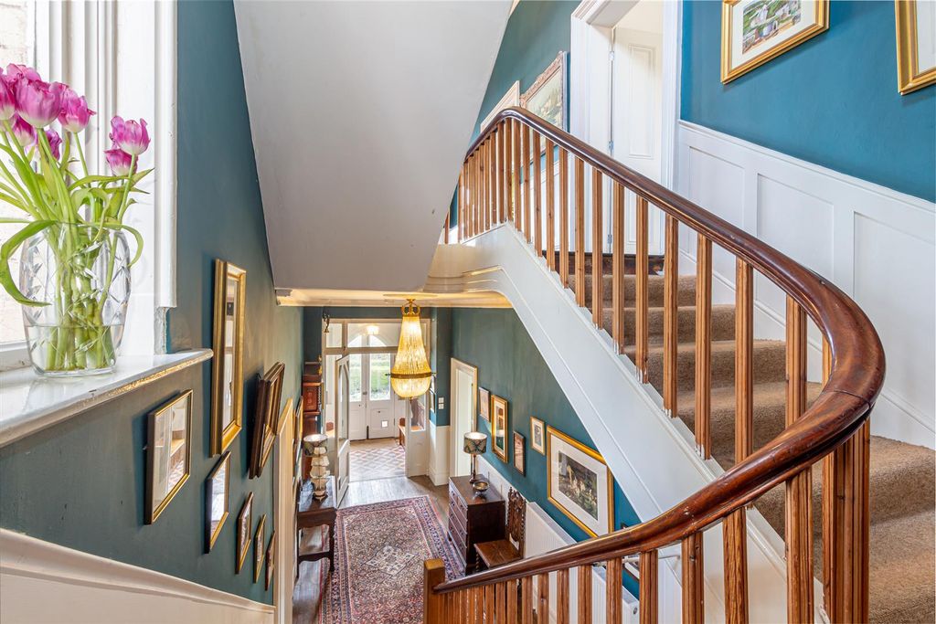 Additional image 8 of 9 bed detached house for saleComo Road, Malvern WR14