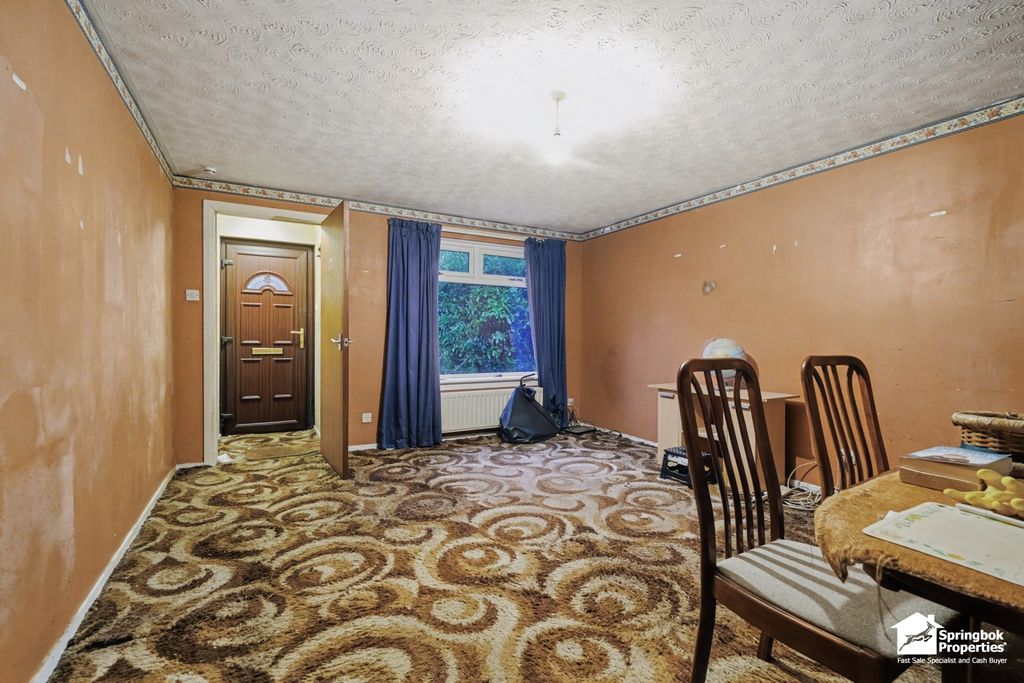 Property photo 2 of 12 Image 2