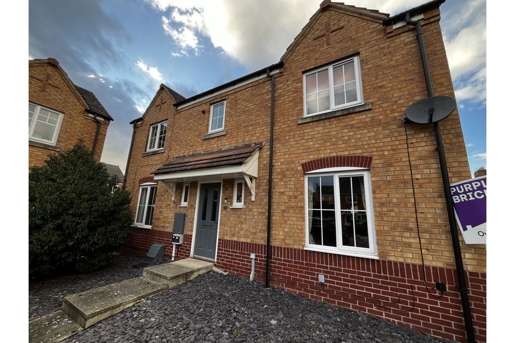 Property photo 1 of 25