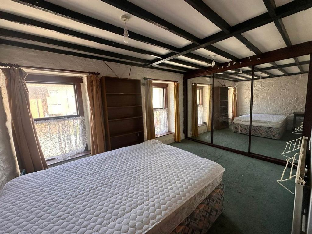 Property photo 2 of 2 Photo-2025-10-16-15-13-39