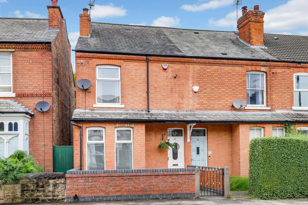 Property photo 1 of 18