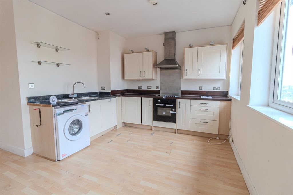 Property photo 3 of 12 Img_3152-2.Jpg