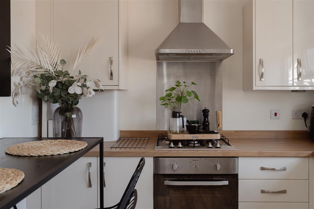 Property photo 3 of 16 10.Jpg