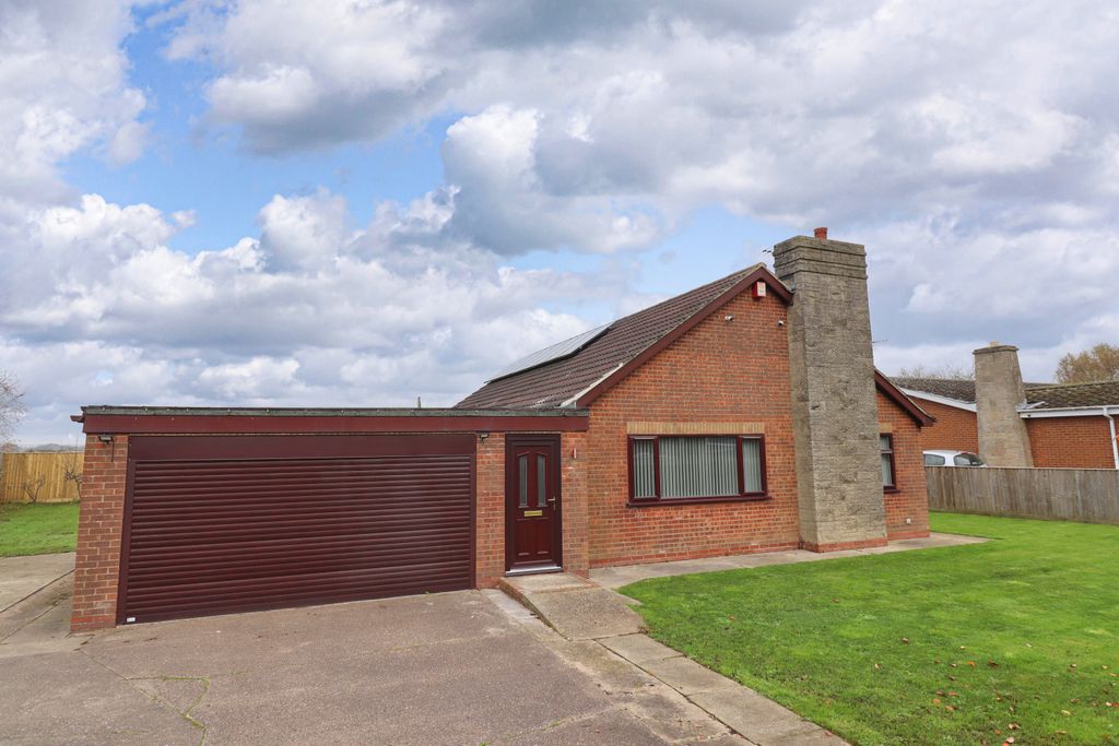 Property photo 1 of 21 Img_4959