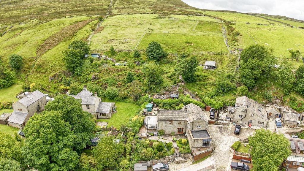 Property photo 2 of 39 Aerial Setting