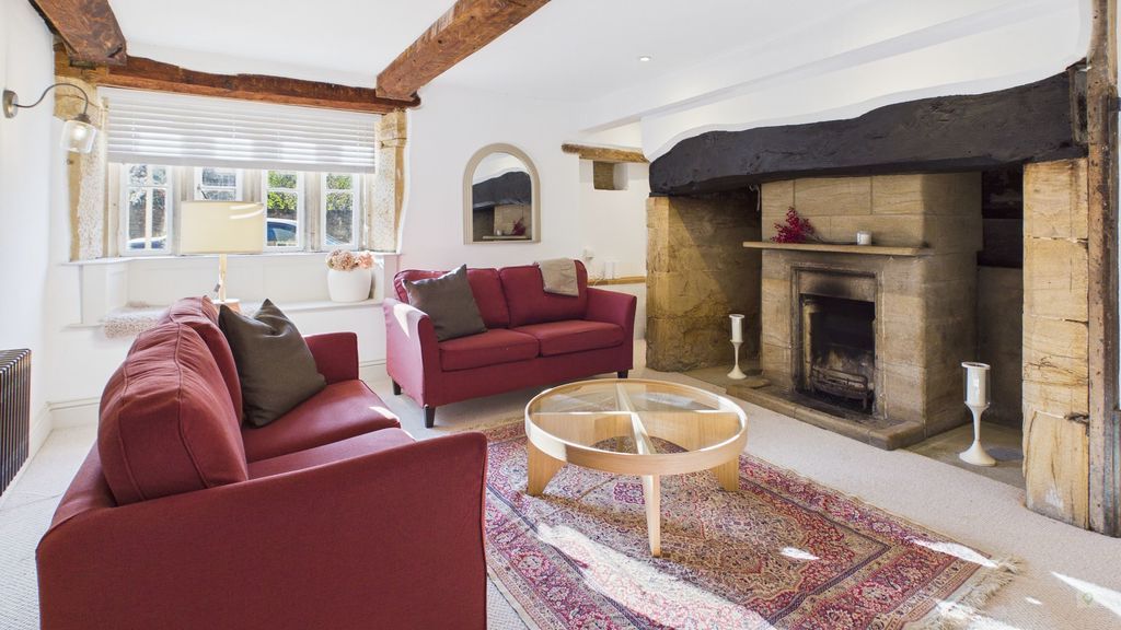 Property photo 3 of 30 Photo 2