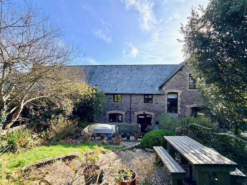 Property photo 2 of 28 Img_2378.Jpeg