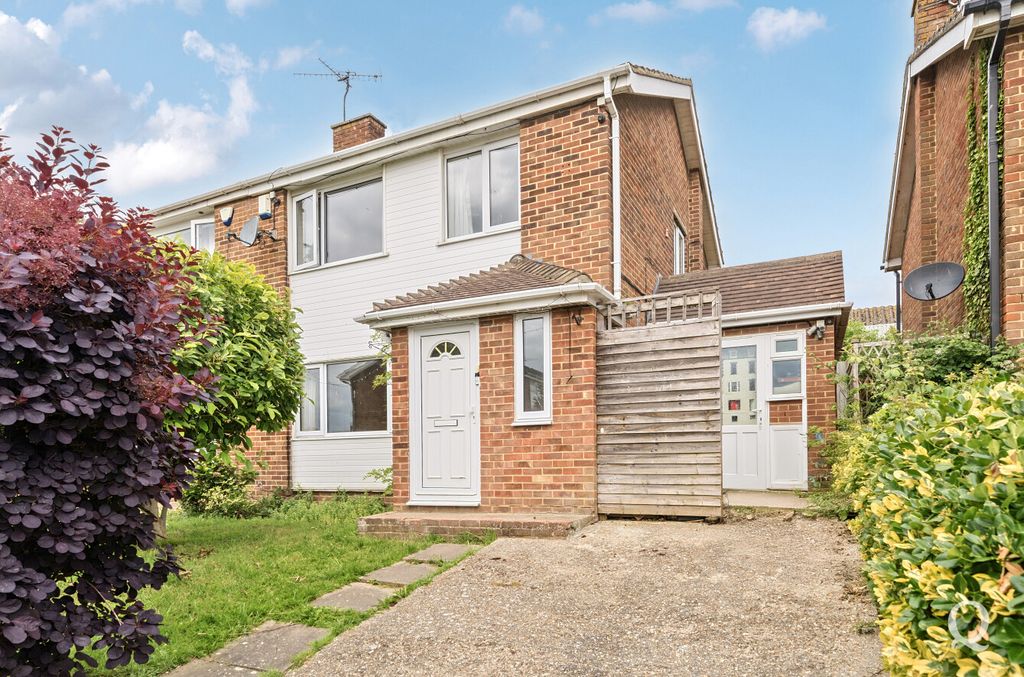 Property photo 1 of 20 144Fe959-69Fd-436...