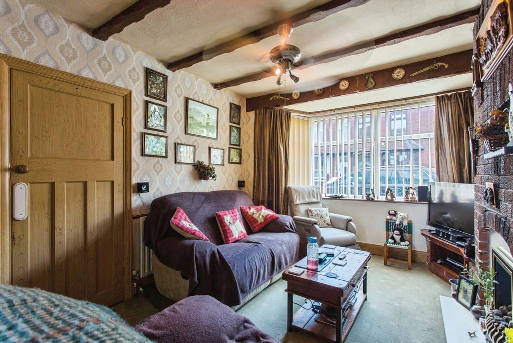 Property photo 3 of 12 Pbox-Img.Jpg