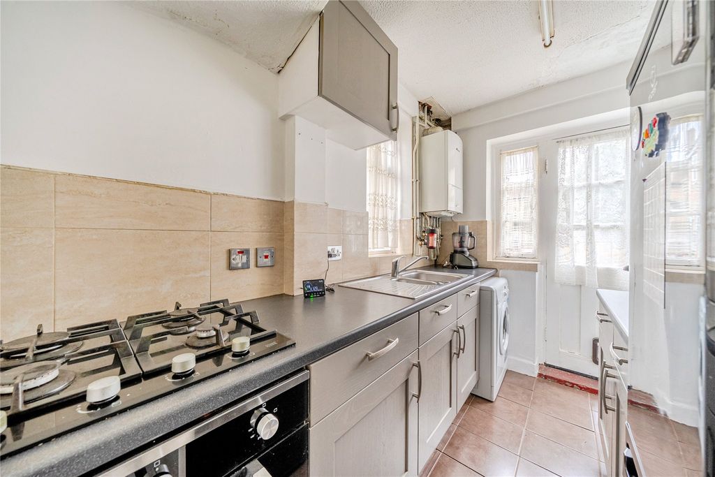 Property photo 3 of 14 Picture No. 09