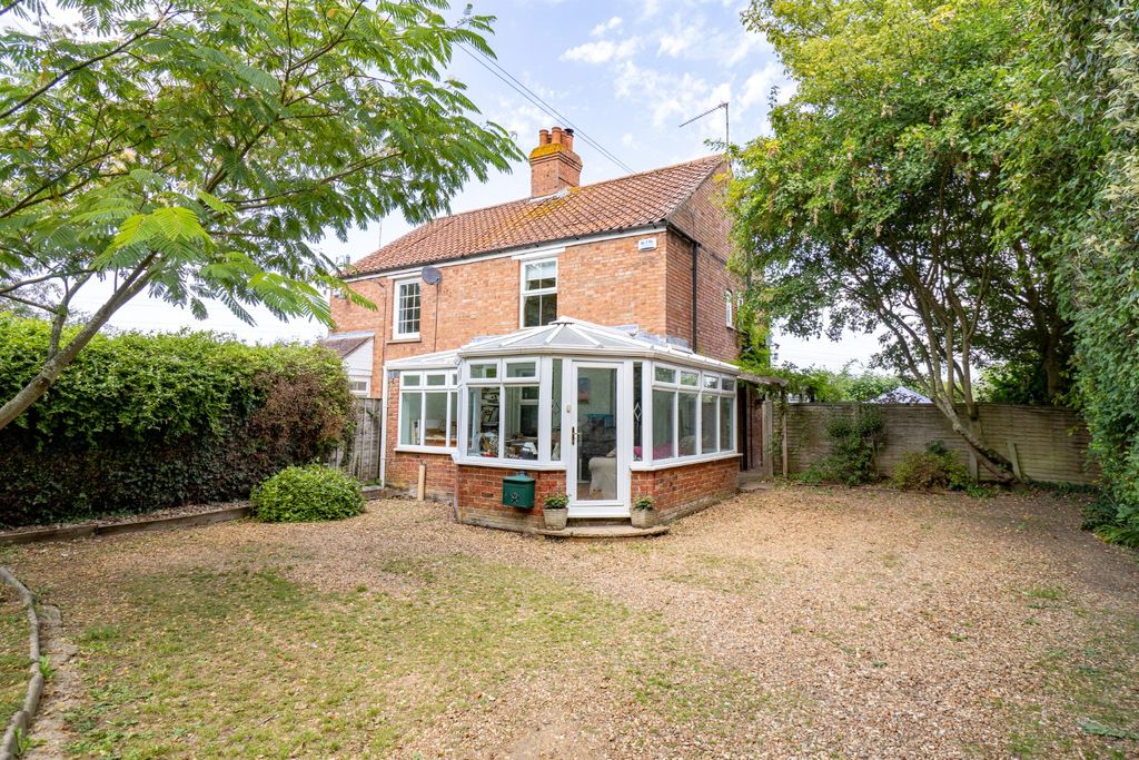 Property photo 1 of 35 3466680