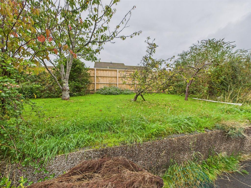 Property photo 3 of 12 Cam05474G0-Pr0034-Still013.Jpg