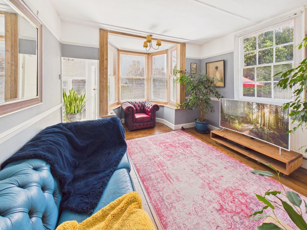 Property photo 3 of 29 Living Room