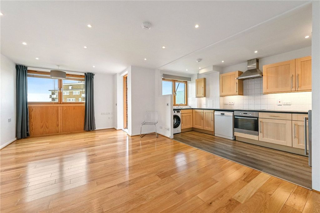 Property photo 1 of 14 Picture No. 22