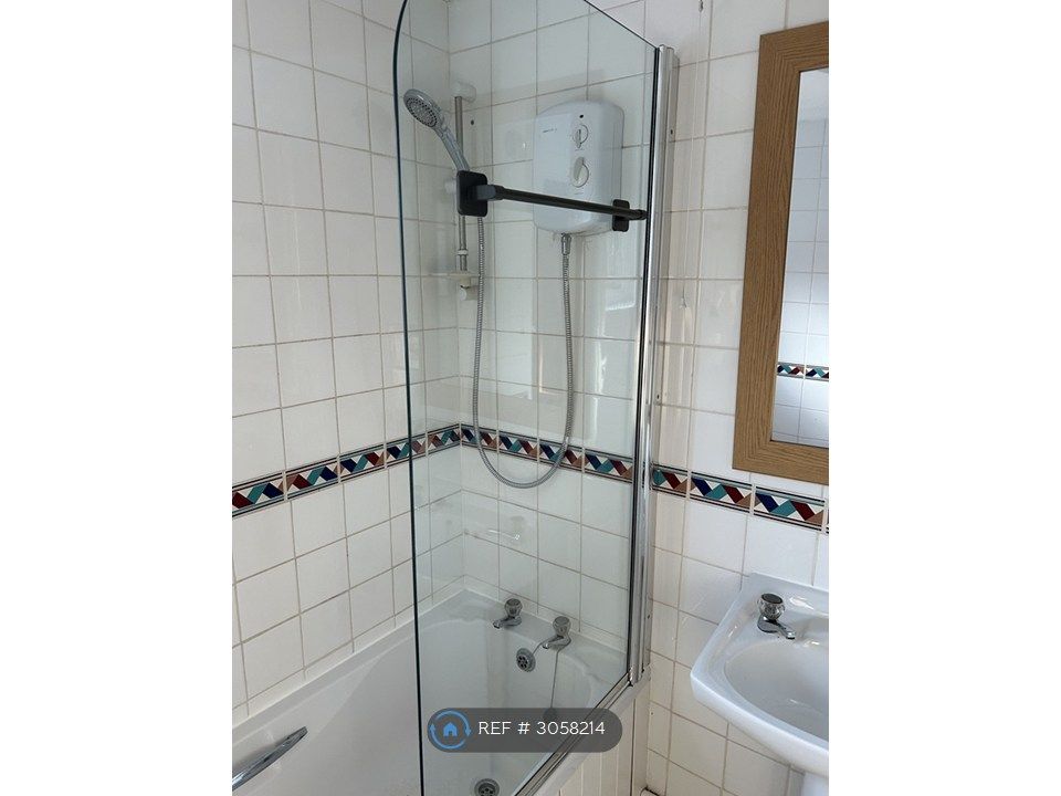 Property photo 2 of 3
