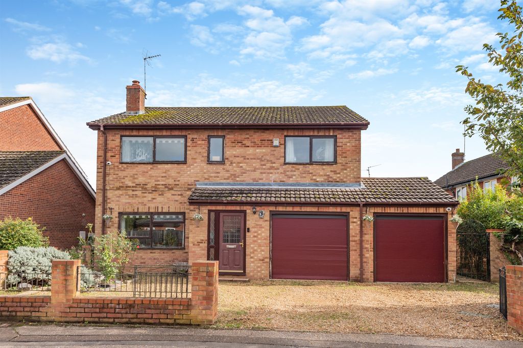 Property photo 1 of 16