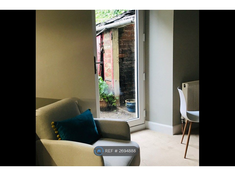 Property photo 3 of 21