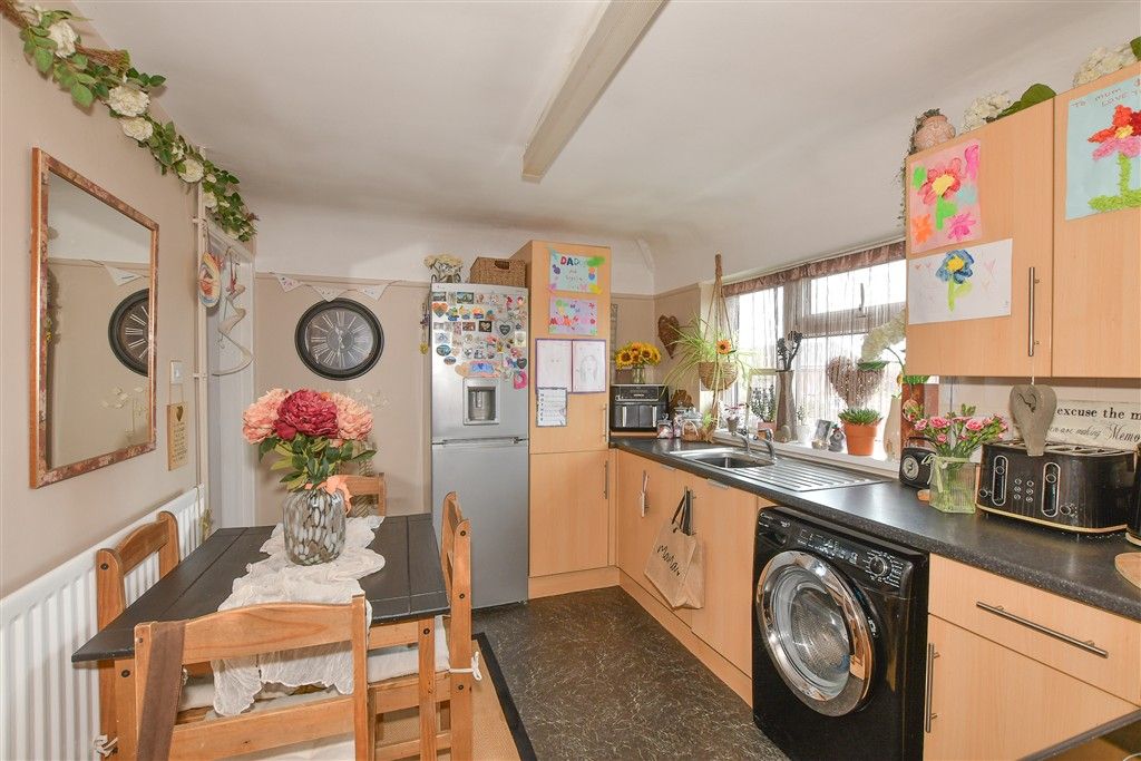 Property photo 3 of 10 Kitchen/Diner
