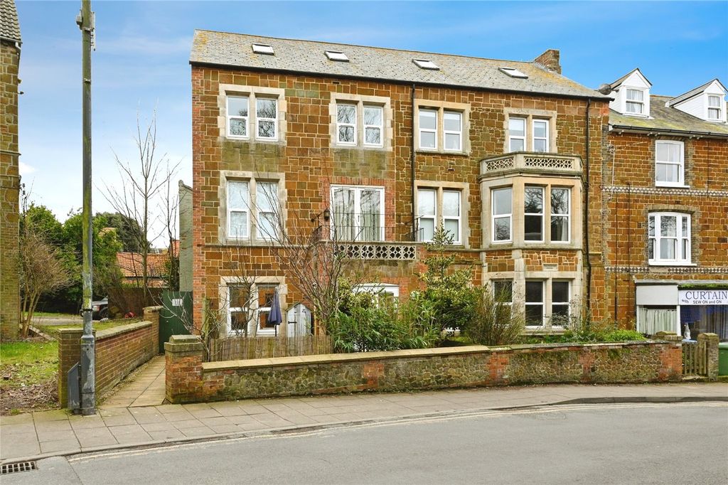 Property photo 1 of 18 Picture No. 20