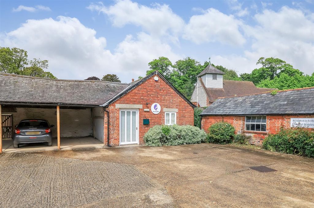 Property photo 1 of 12 Img_6231.Jpg