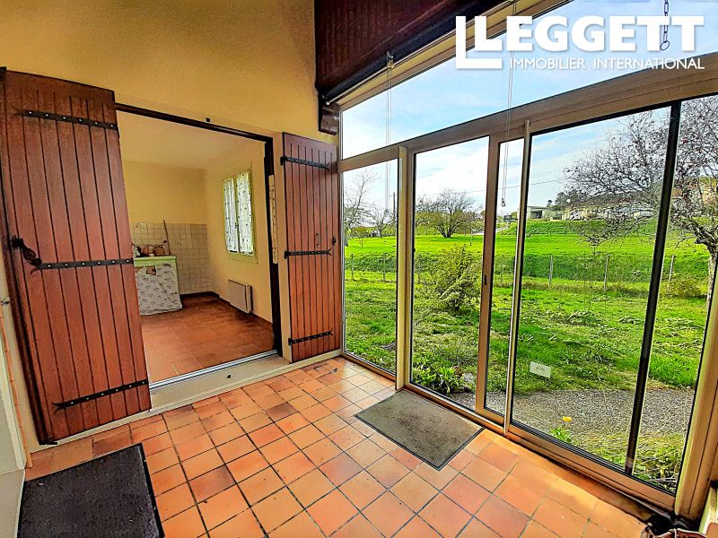 Property photo 3 of 10