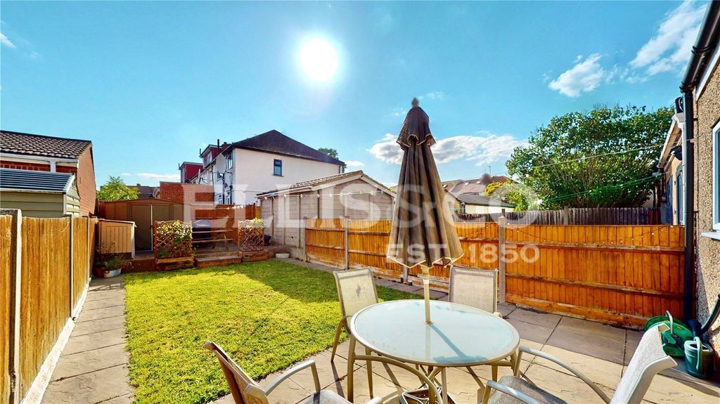 Property photo 1 of 23 Picture No. 30