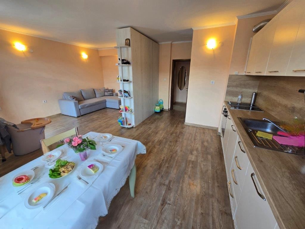 Property photo 3 of 23