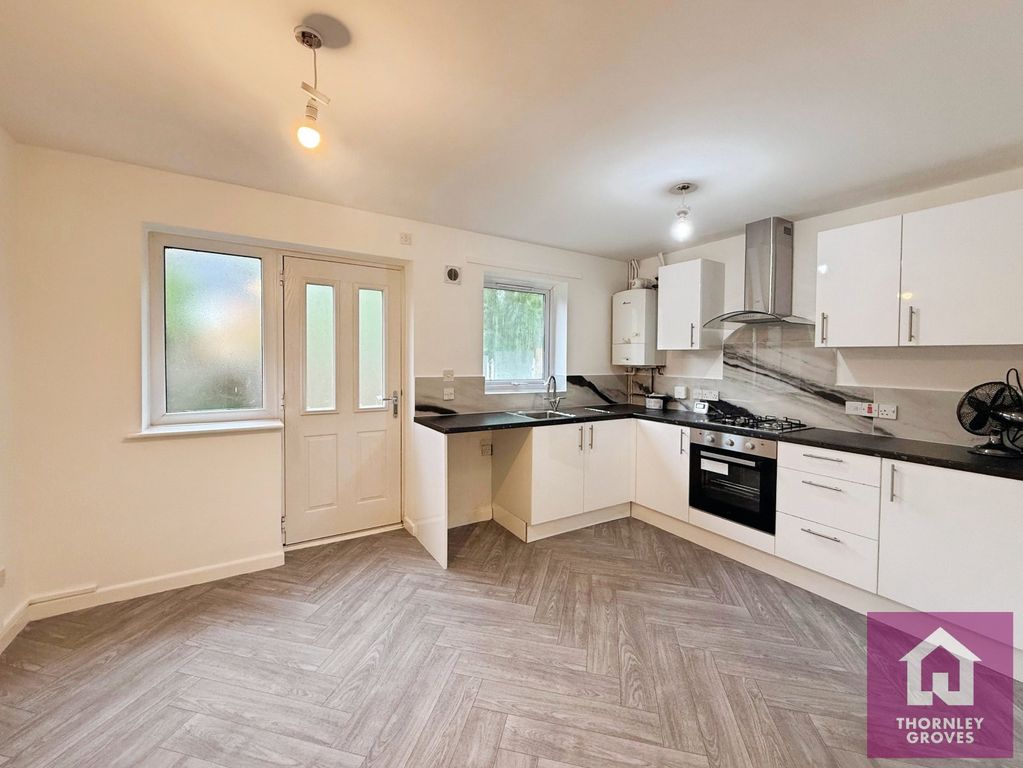 Property photo 1 of 12 Picture No. 08