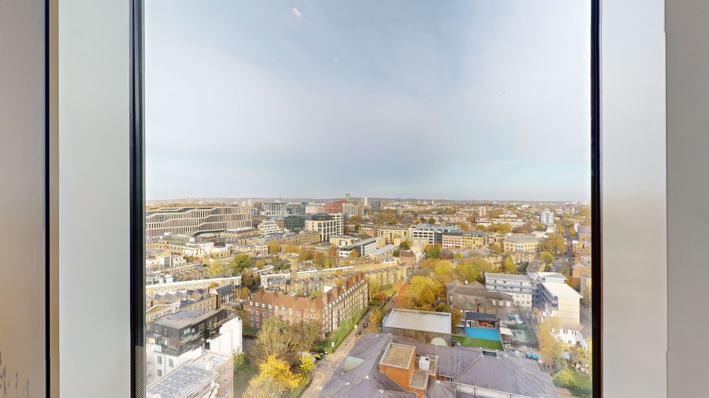 Property photo 3 of 18 View