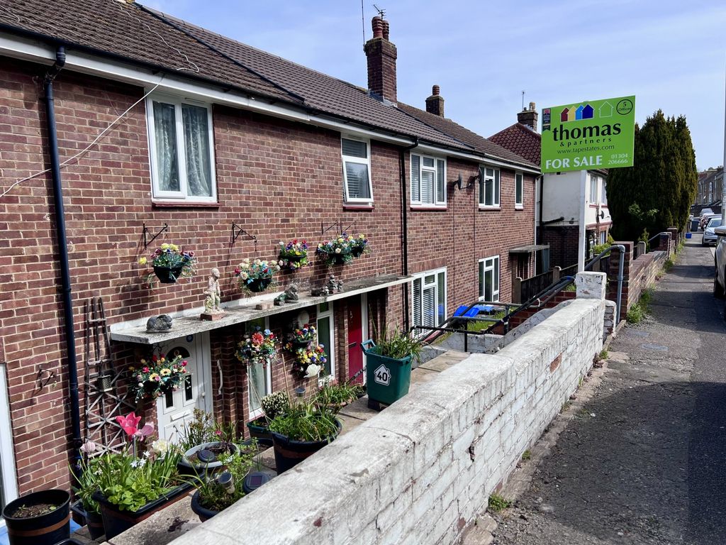 Property photo 1 of 24 Photo 5