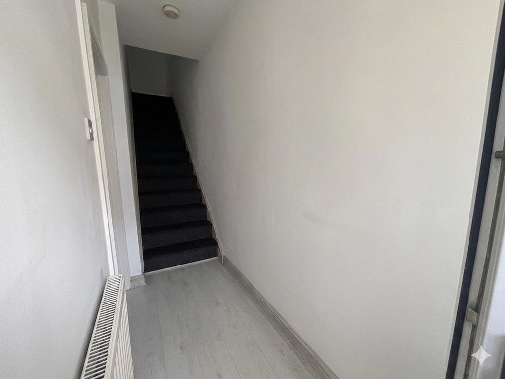 Property photo 2 of 19 Gemini_Generated_Image_Bodmpqbodmpqbodm.Png