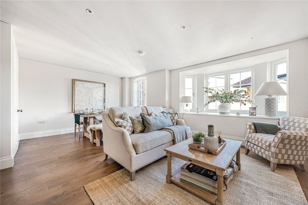 Property photo 3 of 13 Picture No. 18