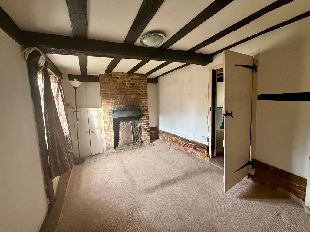 Property photo 3 of 7